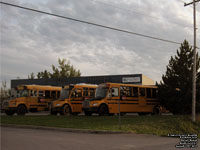 Autobus scolaire avec lift à gauche